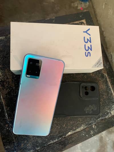 Vivo Y33s. 8/128