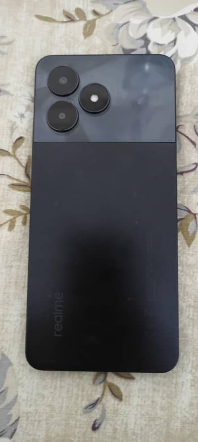 Realme C51 ram 8/128 non pta