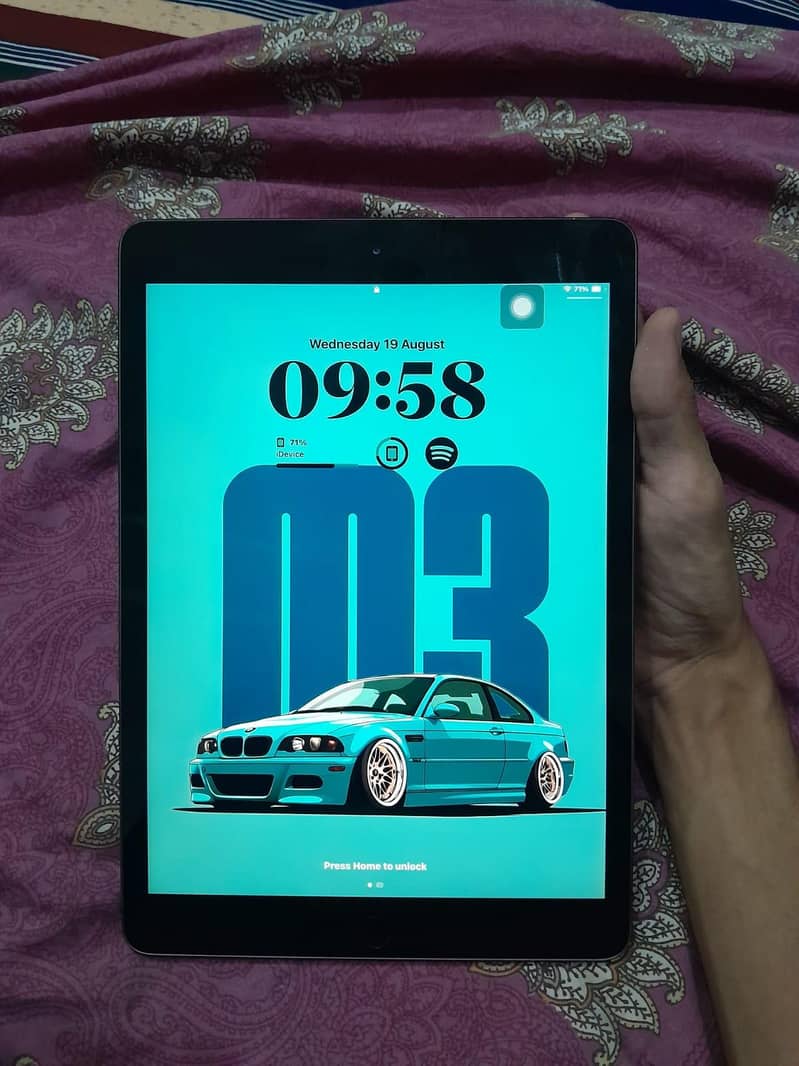 iPad 8th Gen | 32GB | MDM | Condition Okay | Urgent Sale 6