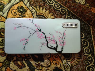 Vivo S1