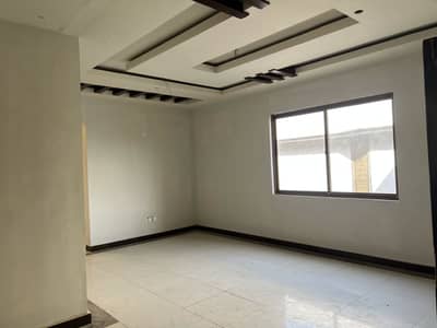 300 SQ YARDS WELL MAINTAINED DOUBLE STOREY LEASED HOUSE FOR SALE