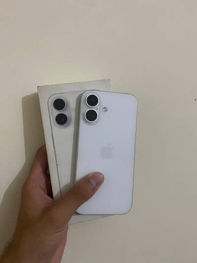 Apple iPhone 16