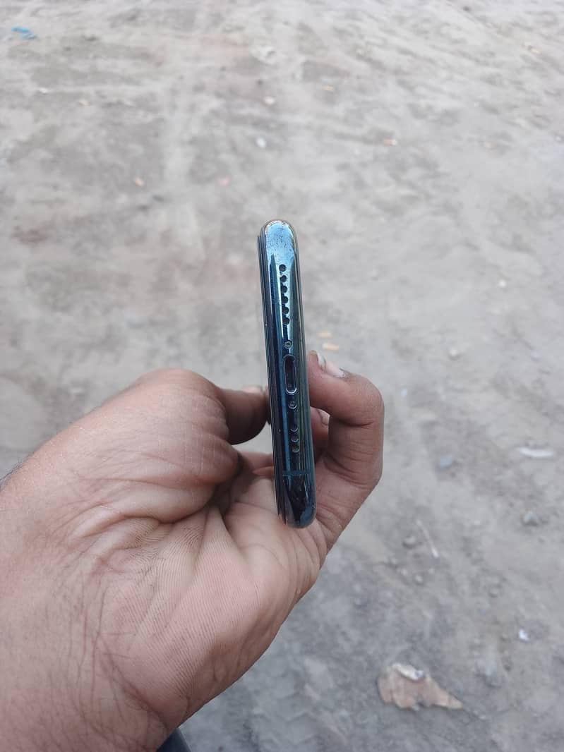 Mujeeb 2