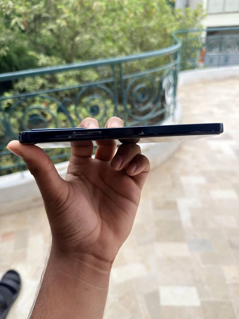 Infinix Note 30 Pro 4