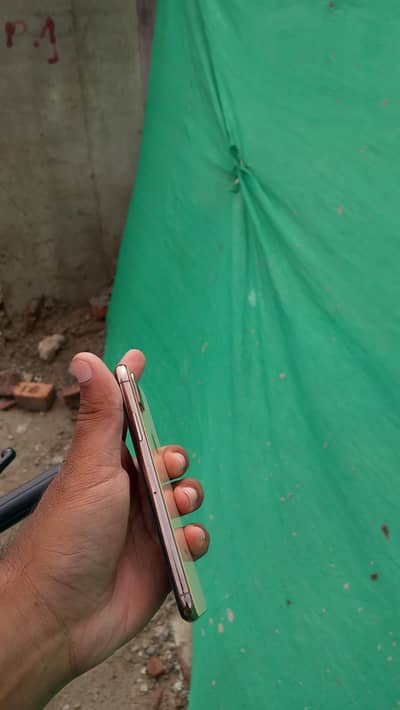 Apple iPhone XS