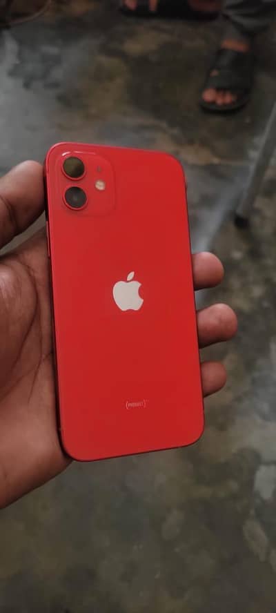 Apple iPhone 12