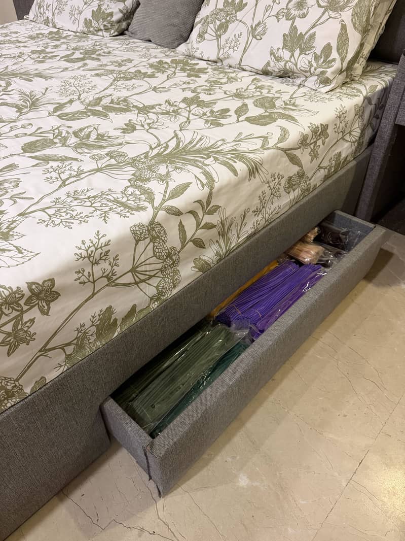 King Bed 9