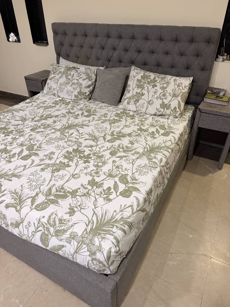 King Bed 10