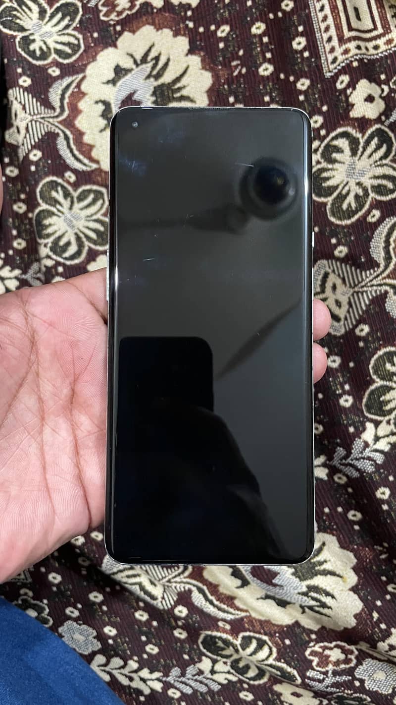 One Plus 9 Pro 6