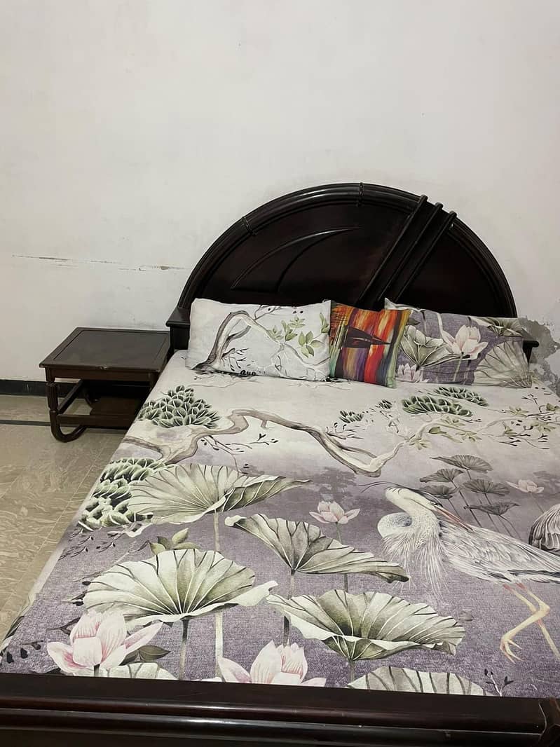 only bed with mattress 0