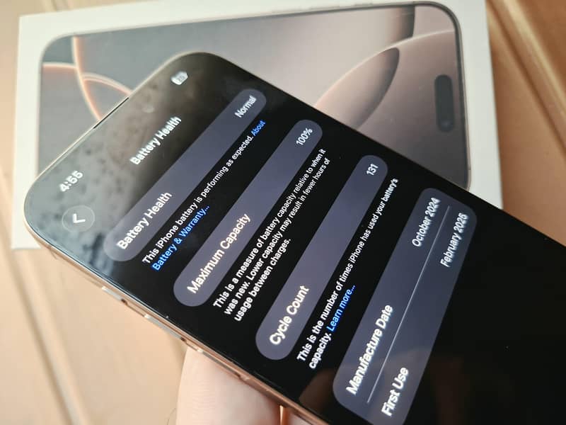 Apple iPhone 16 Pro Max 4