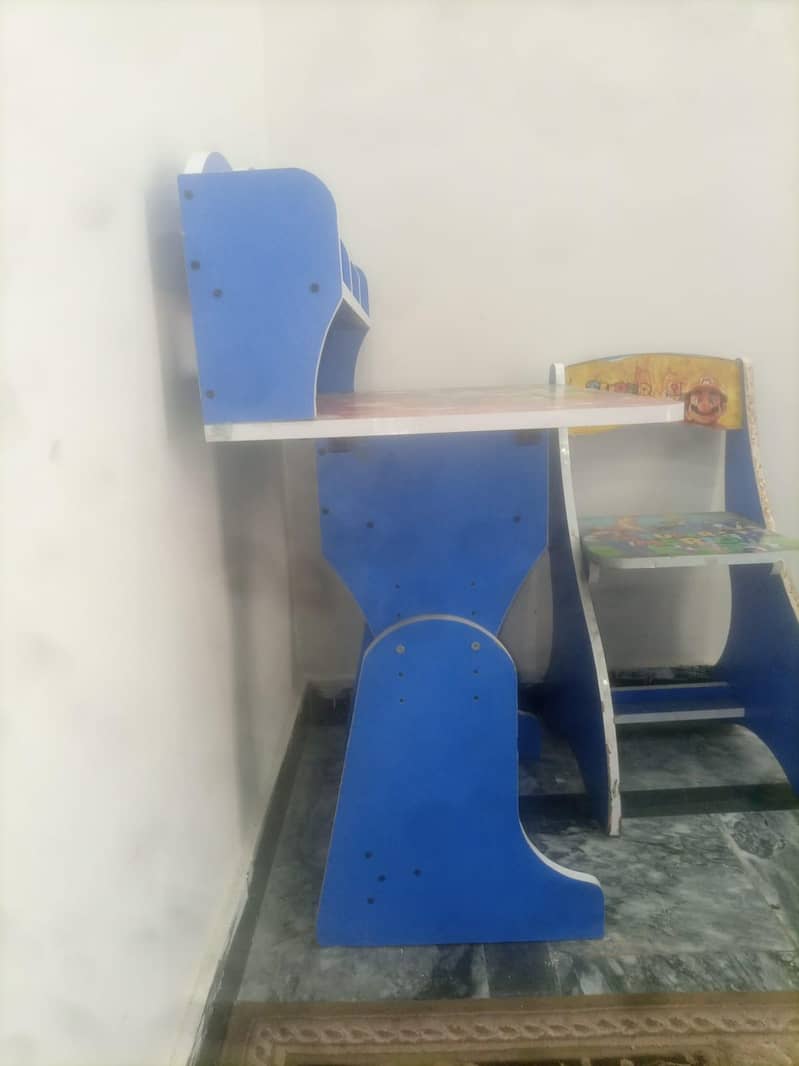Kids Study Table 3