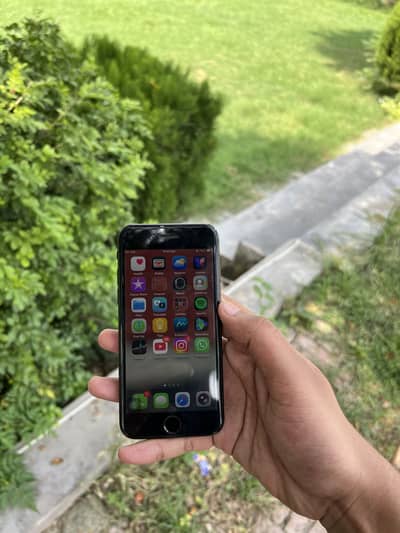 Apple iPhone SE 2nd generation