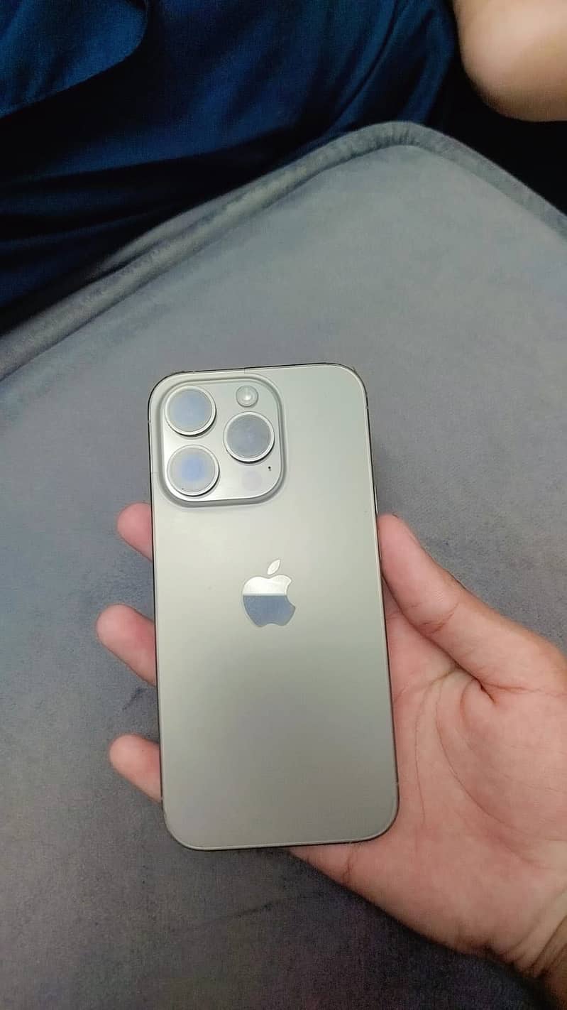 Iphone 15 pro 2