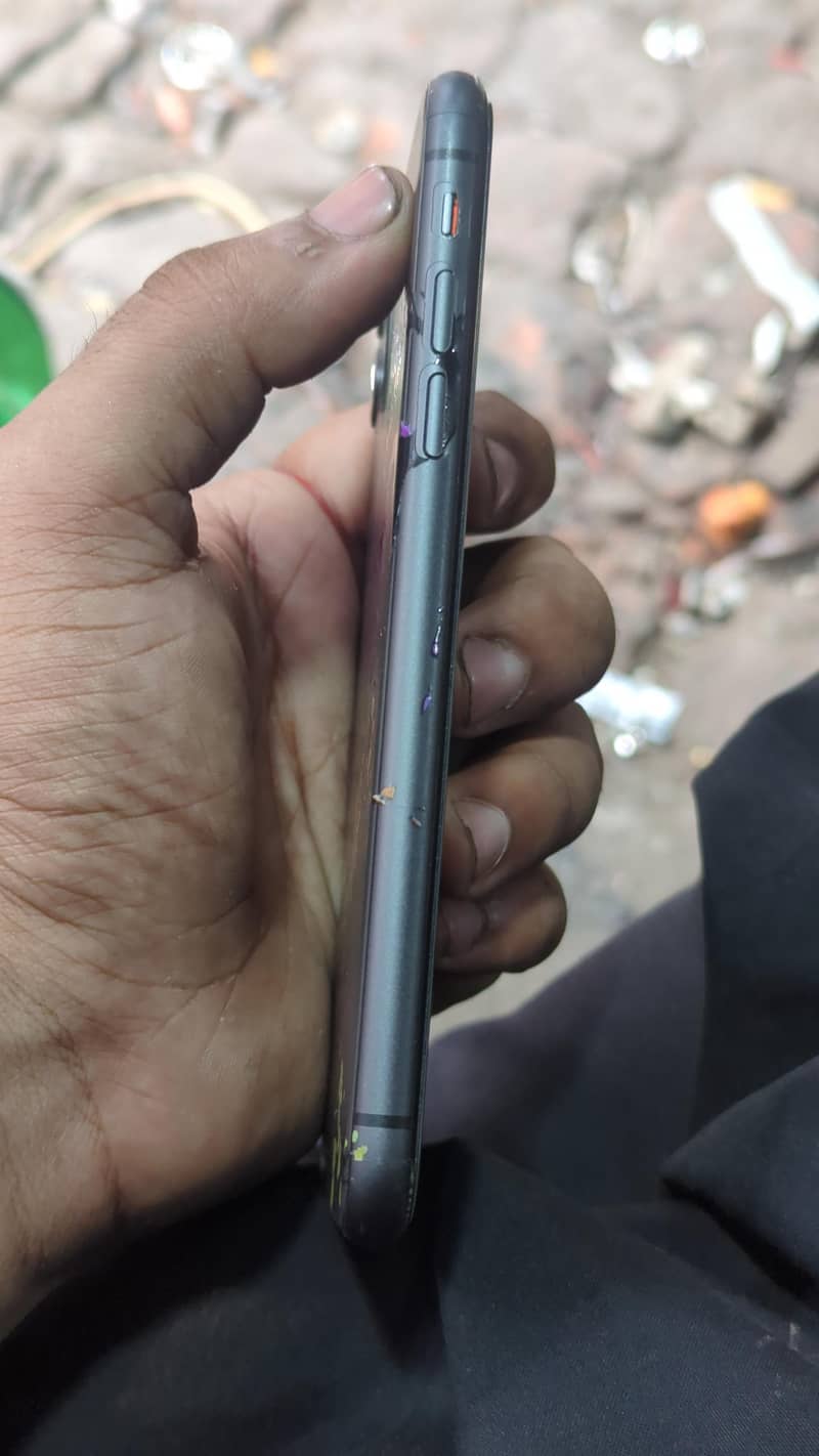 Apple iPhone 11 1