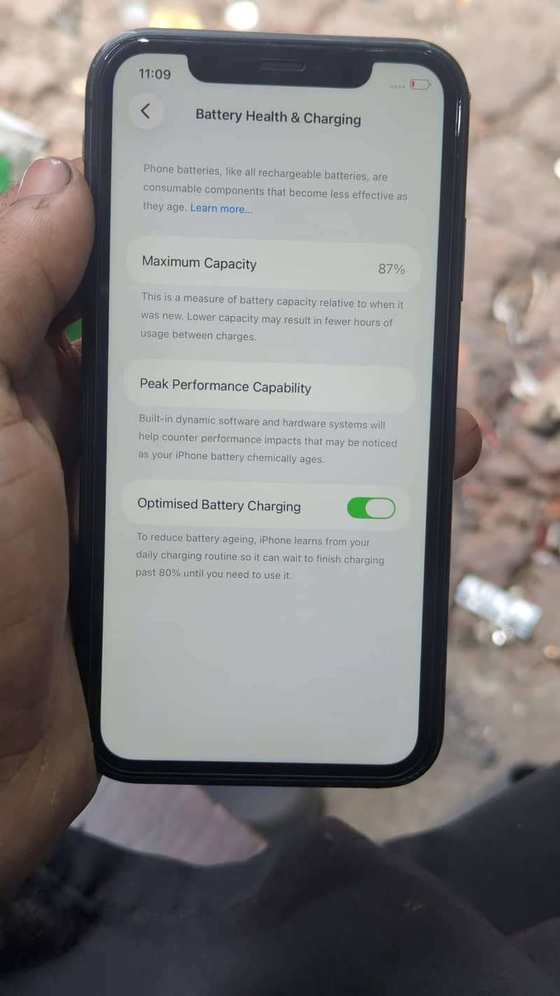 Apple iPhone 11 6