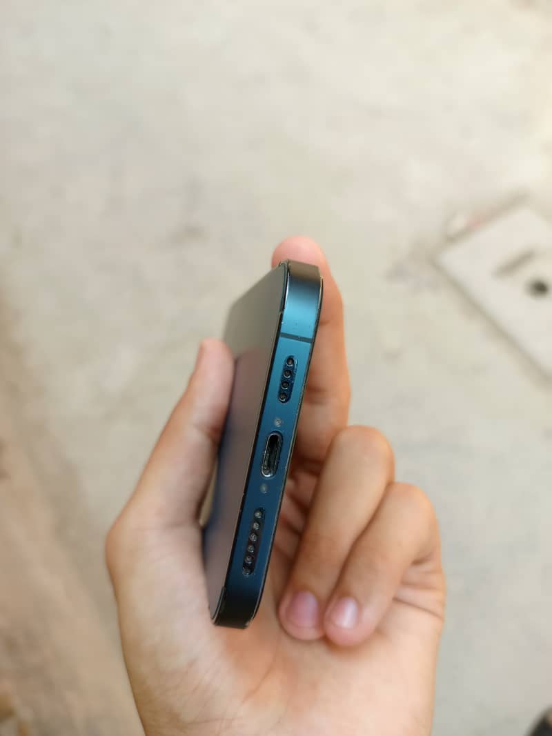 Apple iPhone 12 Pro Max 6
