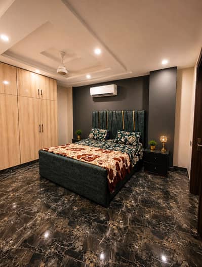 Daily Basis/ Per day 1 BHK Apartment in Bahria Town Lahore