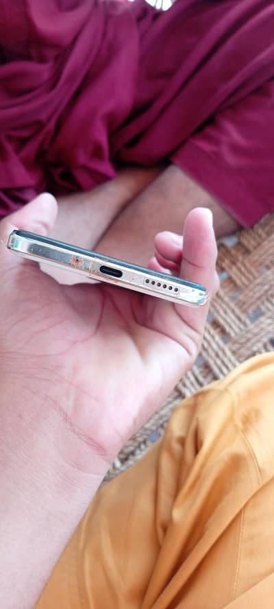Vivo Y29