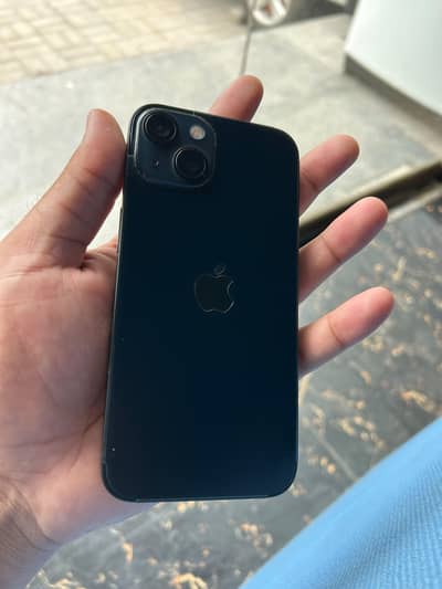 Apple iPhone 13