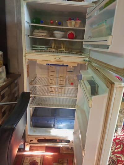 Westpoint Tropical Double-Door Refrigerator (WNL650)
