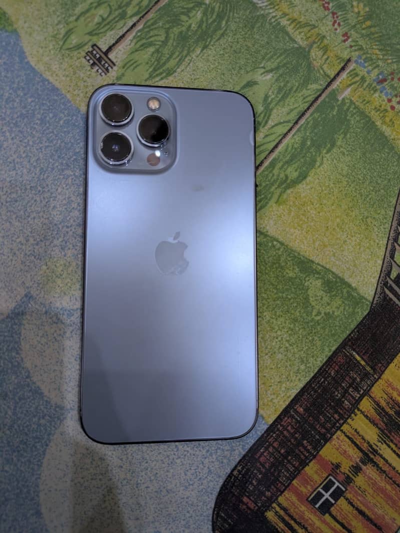 Apple iPhone 13 Pro Max 6