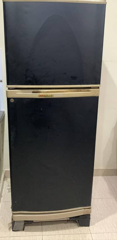 dawlance refrigerator full size