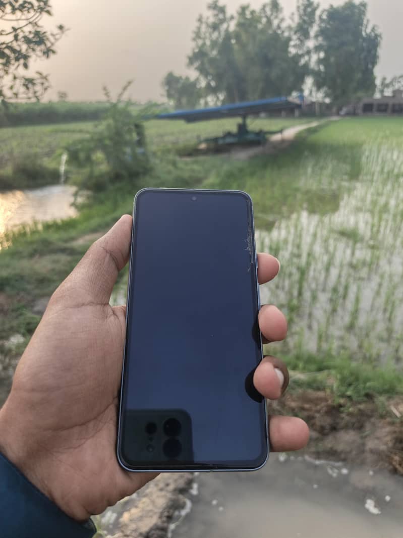 Google Pixel 8 5