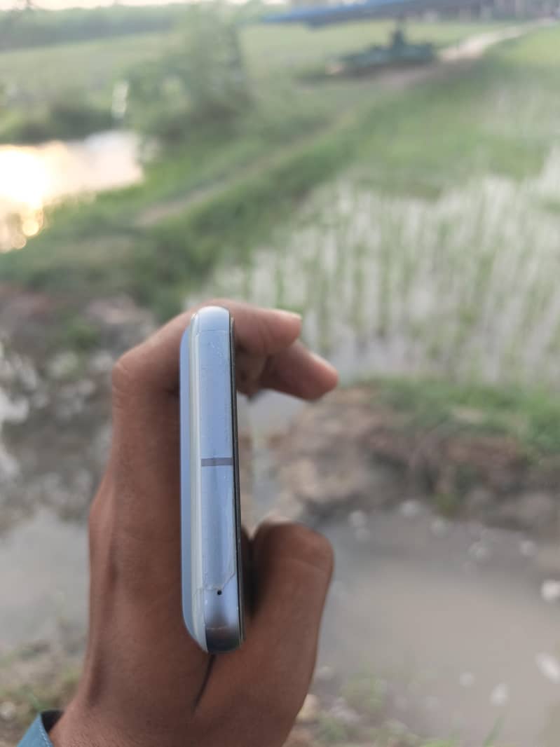 Google Pixel 8 1