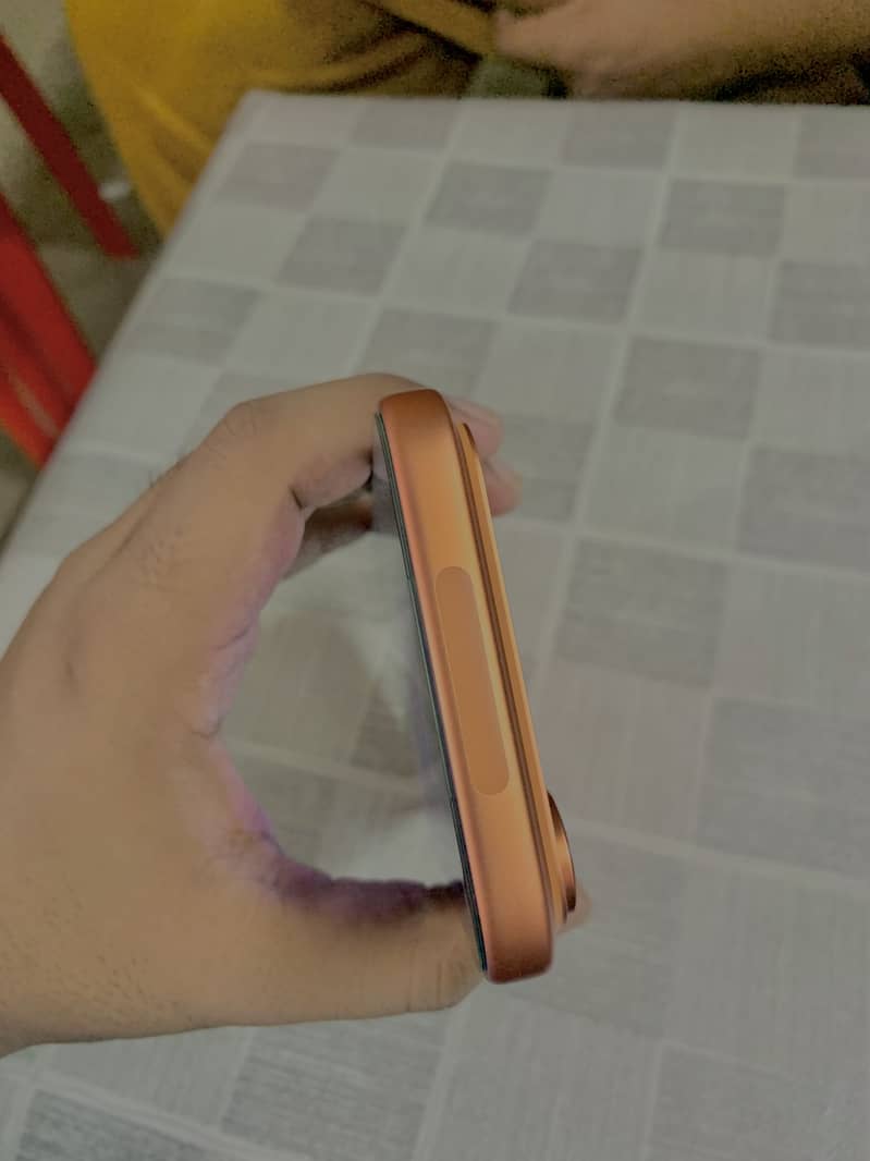 Apple iPhone 17 Pro Max 3