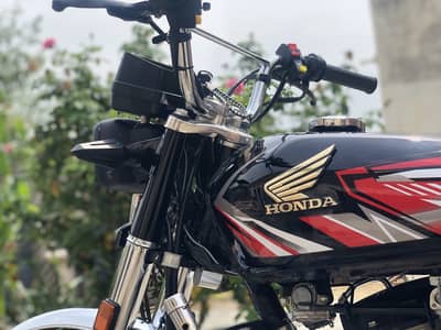 Honda CG 125 2025