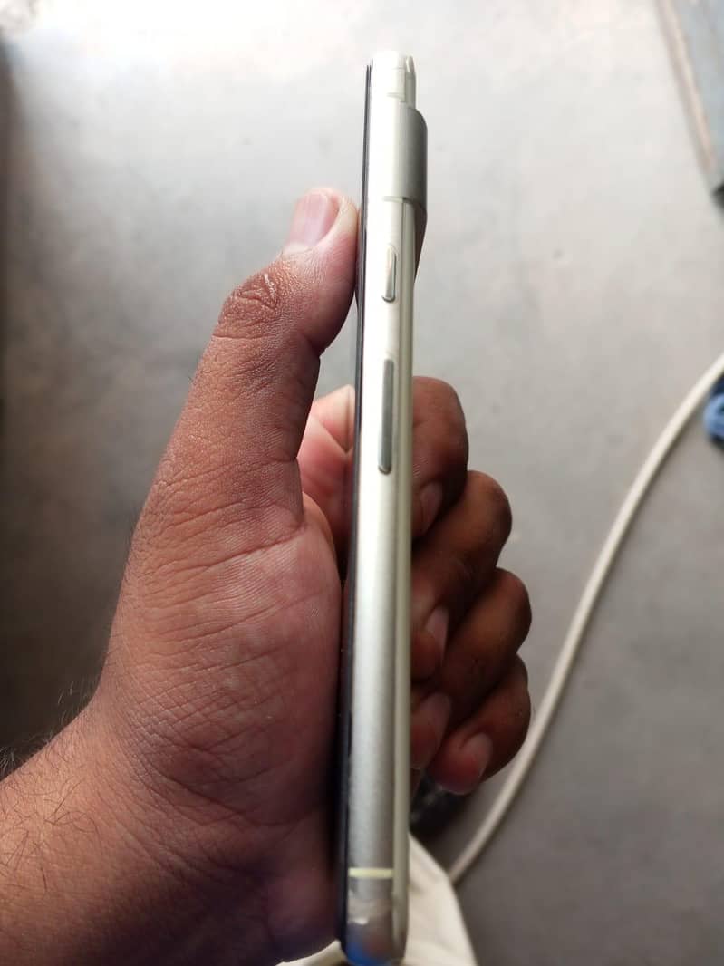 Google Pixel 7 3