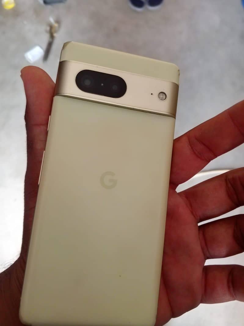Google Pixel 7 6