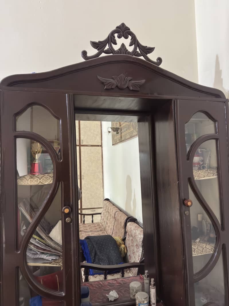 Dressing table 1