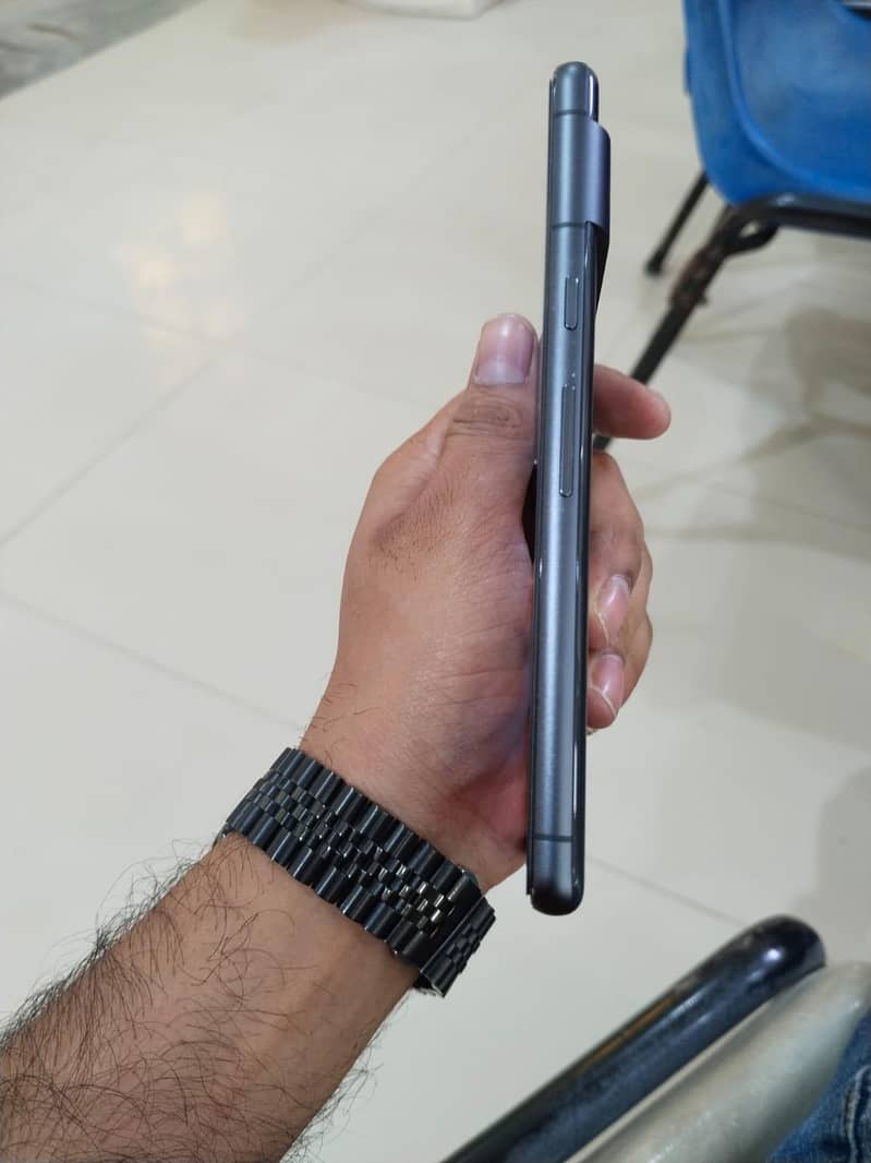 Google Pixel 7 5