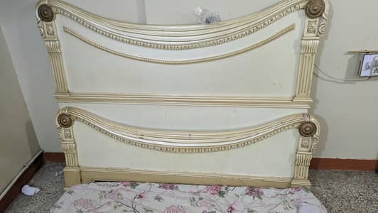 Bed with Mattress,  Pure Lassi, Made with heavy wood material