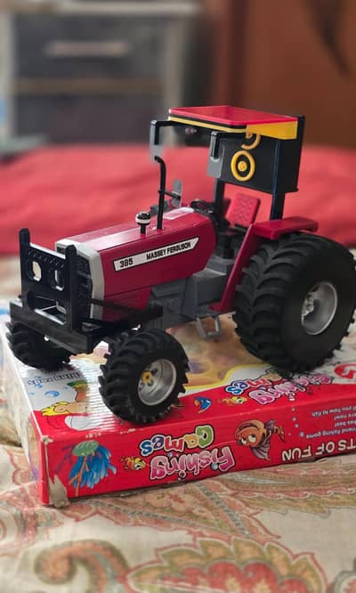toy tractor 385