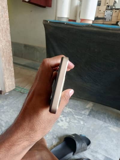 nubia v60