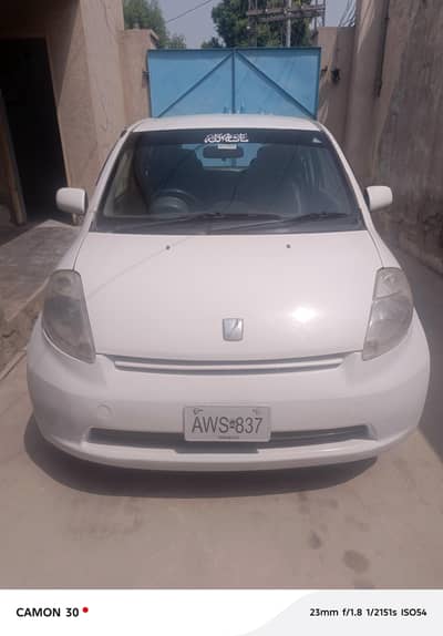 Toyota Passo 2006/registration year 2012
