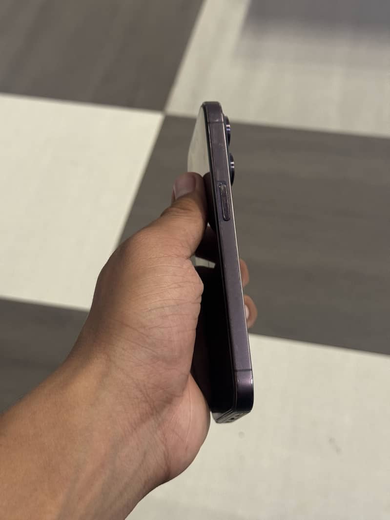 Apple iPhone 14 Pro 3