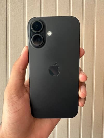 Apple iPhone 16