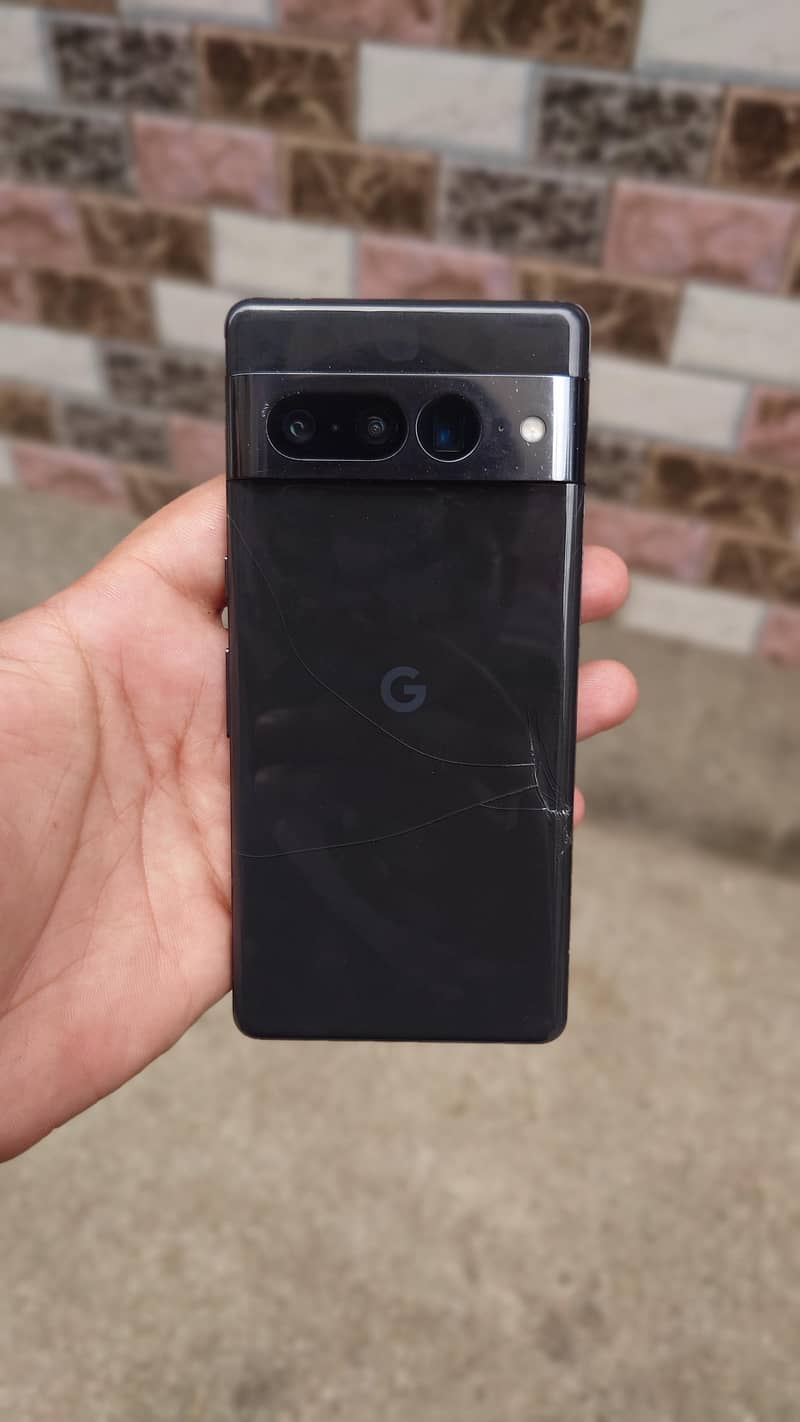 Google Pixel 7 Pro 0