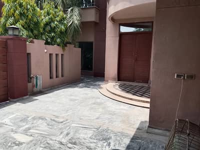 House For Rent in Al-Amin Society, Bedian Road