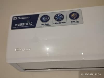only 45 Days used Inverter AC, almost NEW 3338554767
