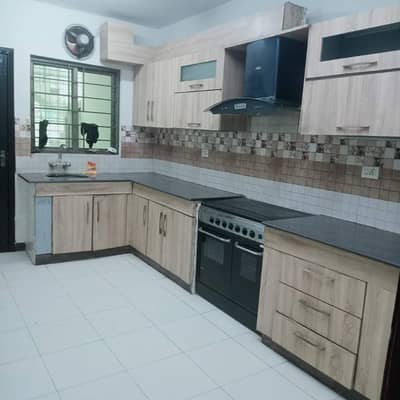 3 Bed Flat With Basement Parking For Sale In Askari 11 Lahore