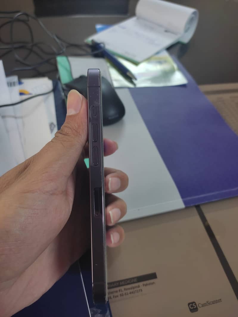 Apple iPhone 14 Pro 3