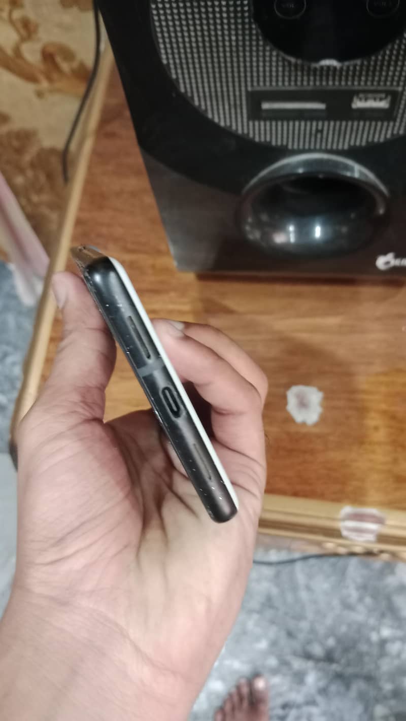 Google pixel 6 4