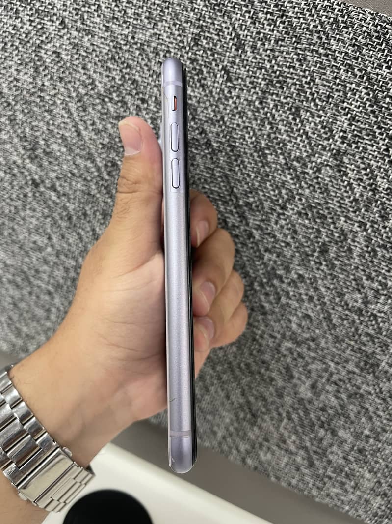 Apple iPhone 11 2