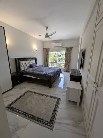 luxurious 2 Bedroom Apartment Fully furnished