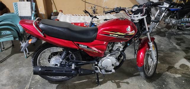 total orignal halat ma hy koi kam nhe bike ma . my contact. 03125723418